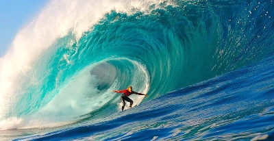 Momo's Surf